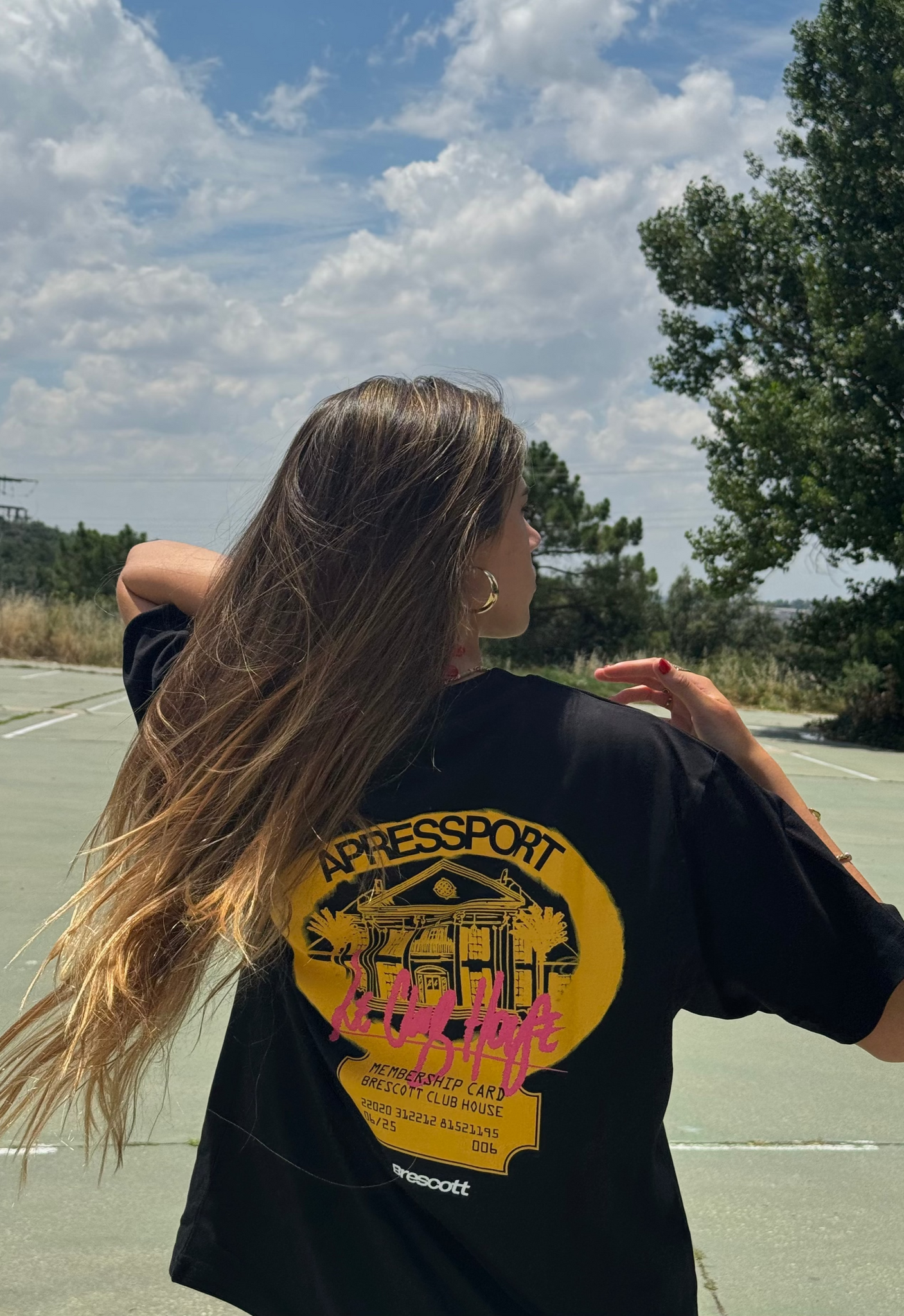 APRÈS TENNIS BLACK T-SHIRT