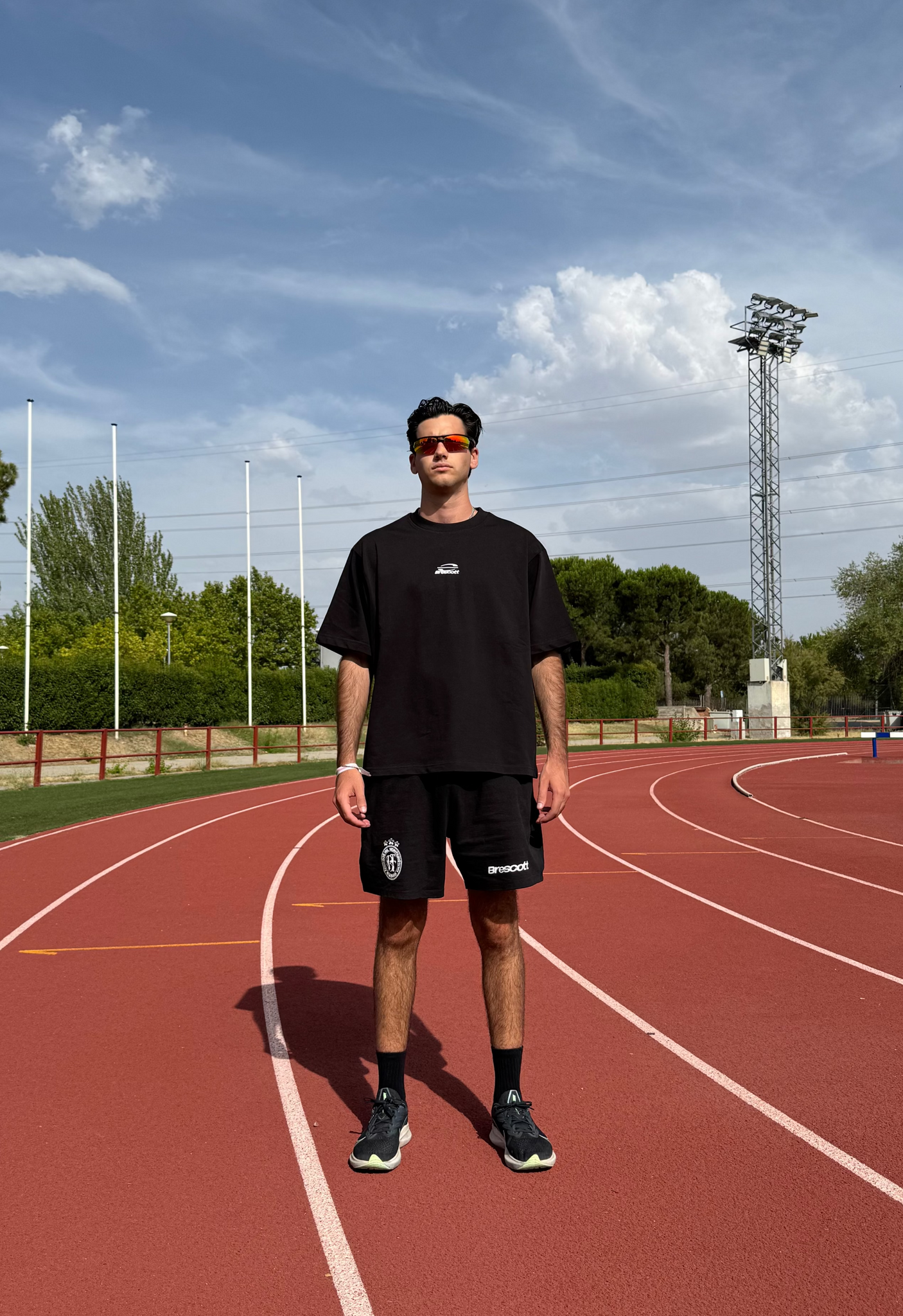 APRÈS RUNNING BLACK T-SHIRT