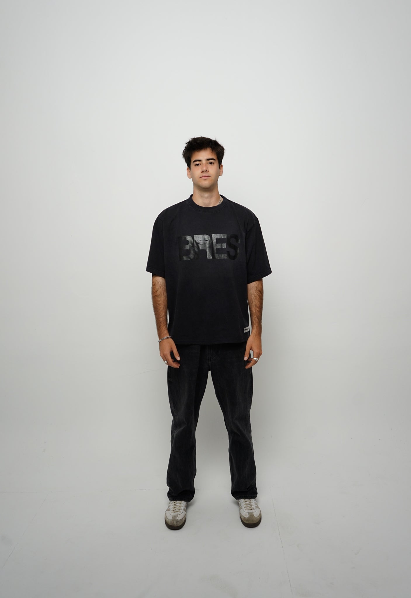 BRES BLACK WASHED T-SHIRT